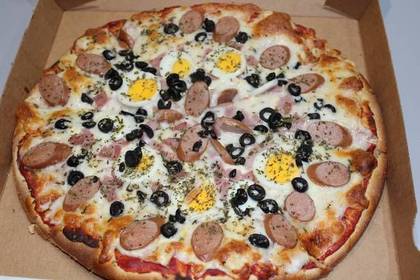 Family Wurstel Pizza