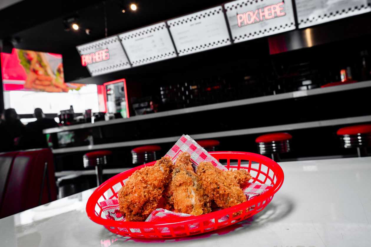 Spicy chicken wings
