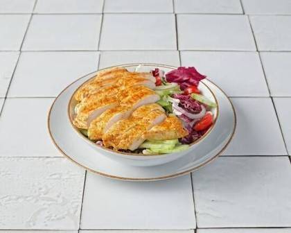 Salad with Grilled Chicken