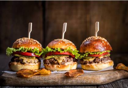 Baby burger s hranolkami