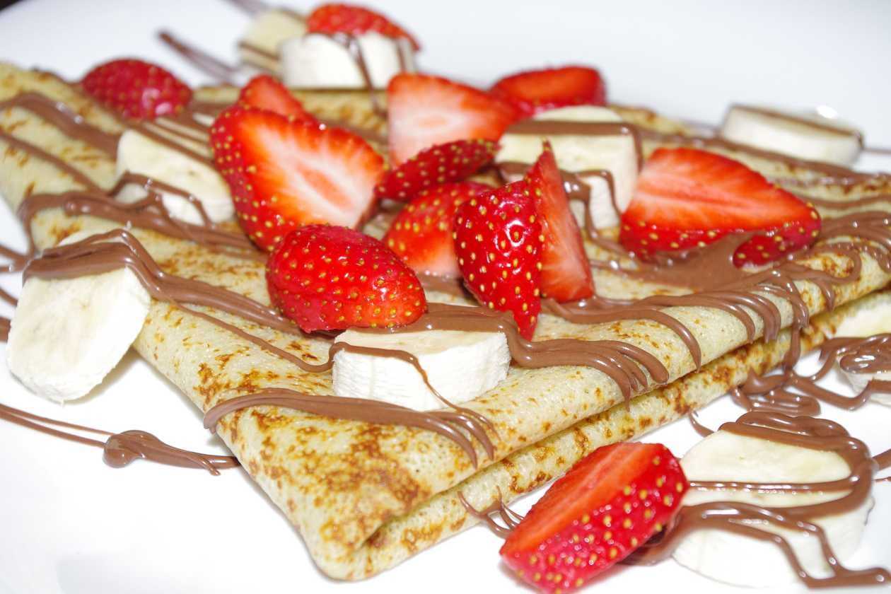 D's Crepe Strawberries, Bananas and Nutella