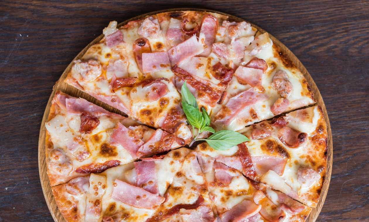 Pizza rohlíčky šunkové