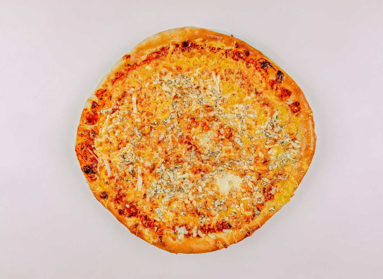 Pizza quattro