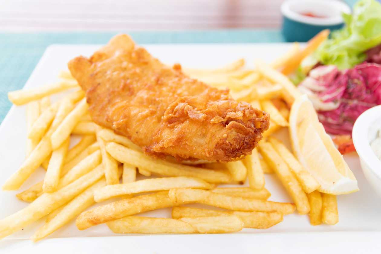 Crumbed Fish Fillet with Chips