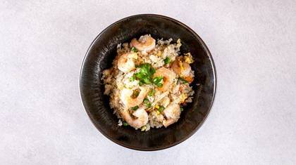 A60. Fried rice with shrimp