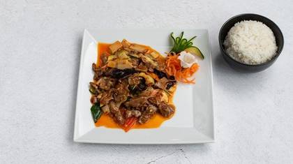A34. Szechuan-style beef with rice