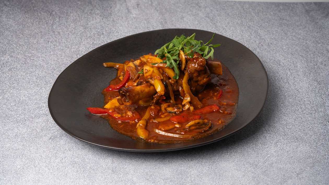 Linda Special Lamb Shanks