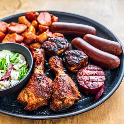 Kienyenji Platter  (Kuku/Mbuzi/Beef/Sausage)