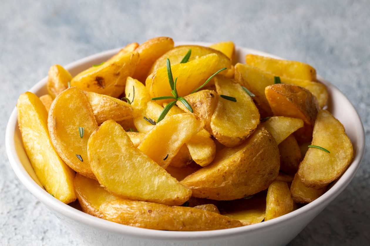 Glazed steak potatoes with onions