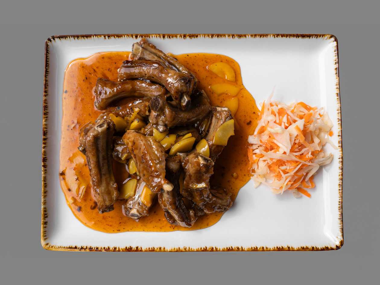 Thai-style ribs, rice
