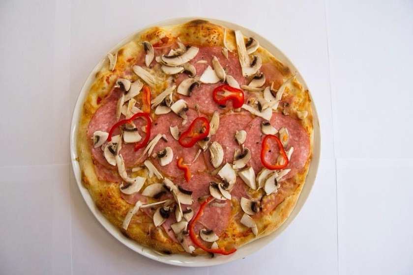 Pizza quattro stagioni