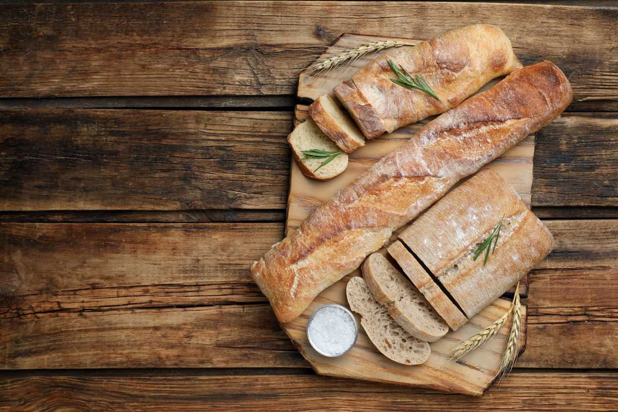 Baked garlic baguette