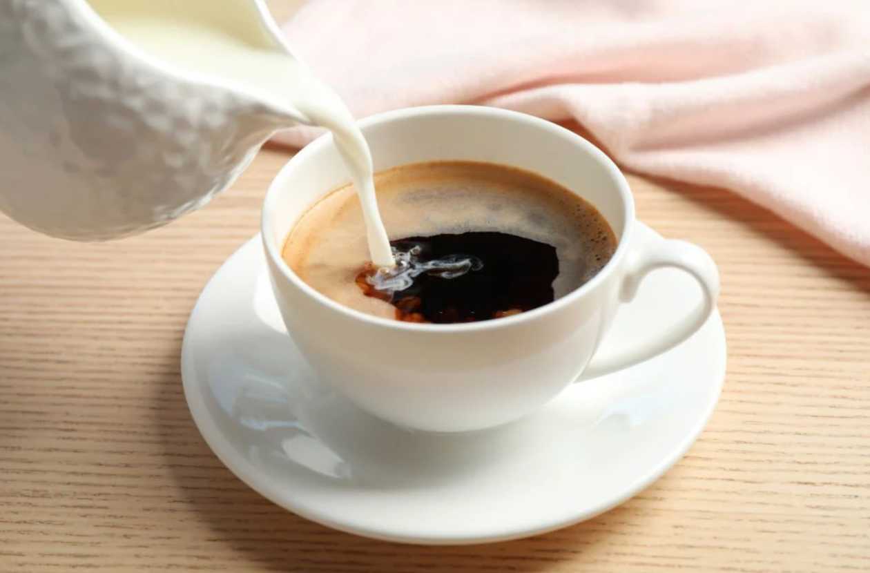 Americano with Milk