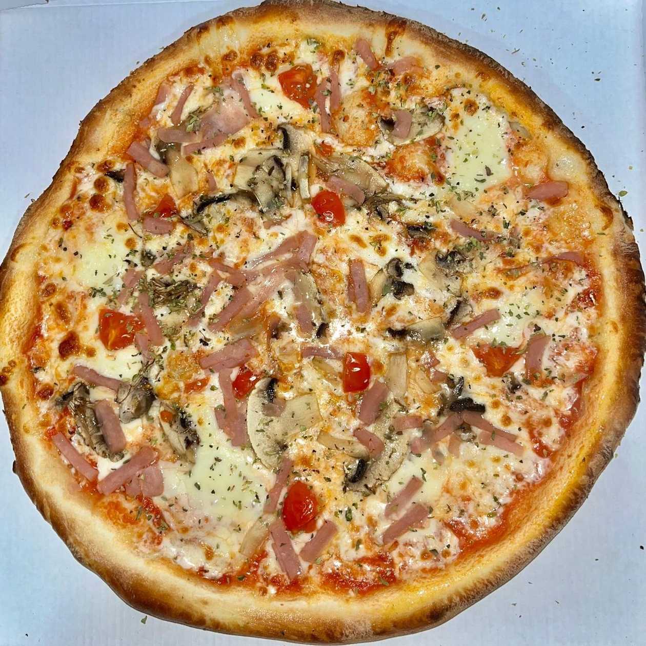 Pizza capricciosa