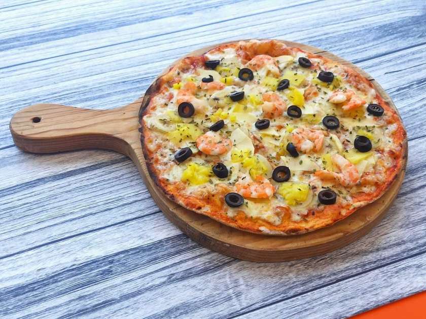 Tropical Pizza