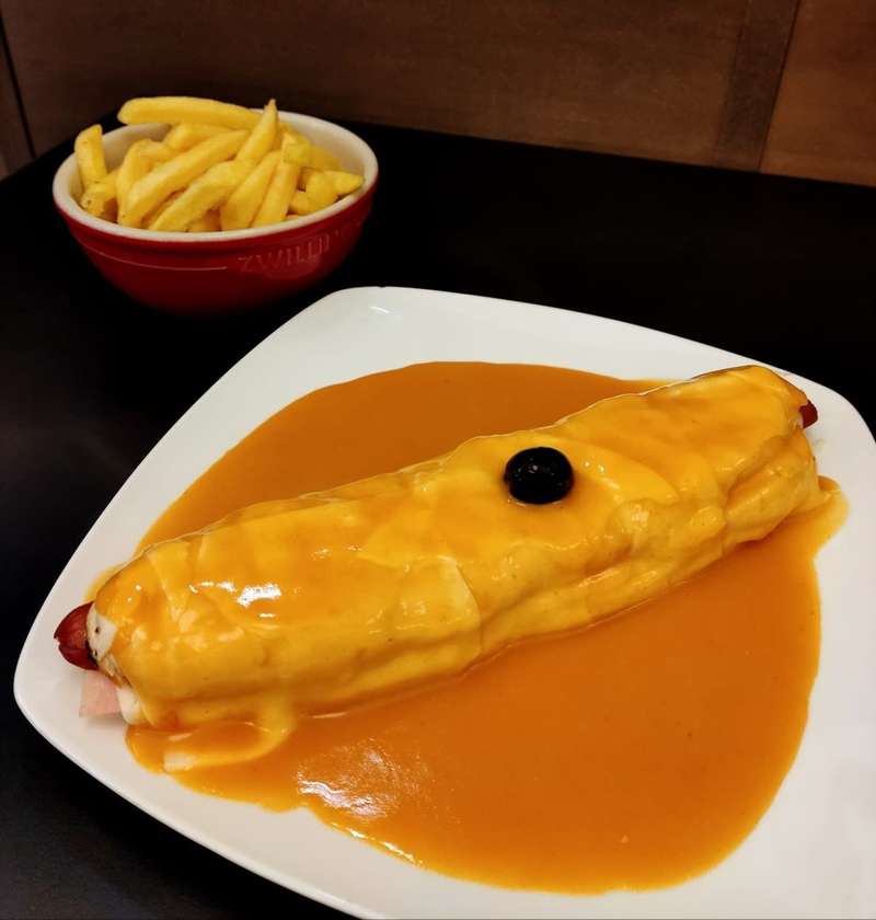 Special Hot Dog