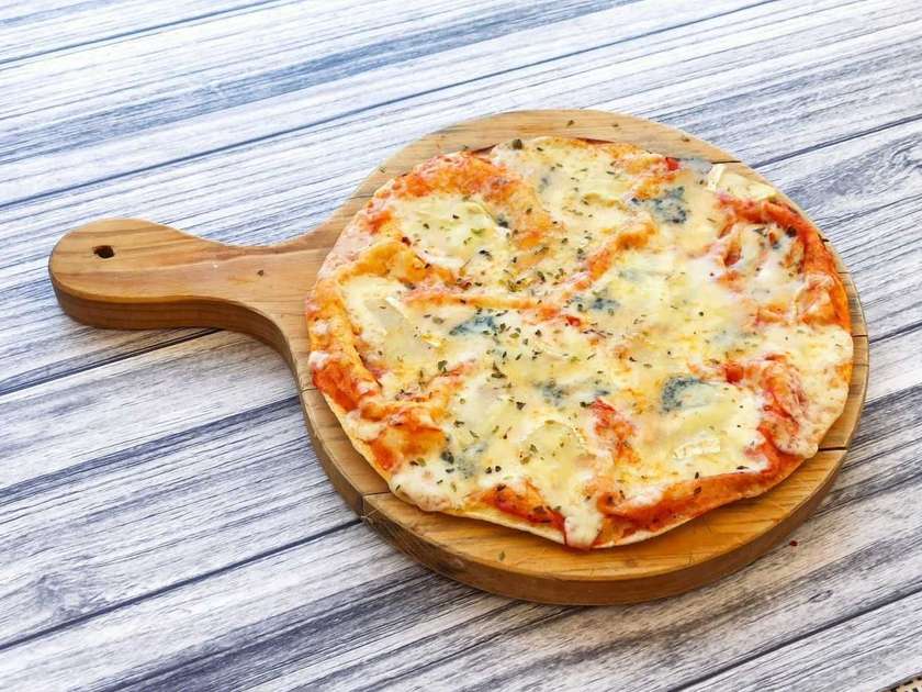 Four Cheese Pizza