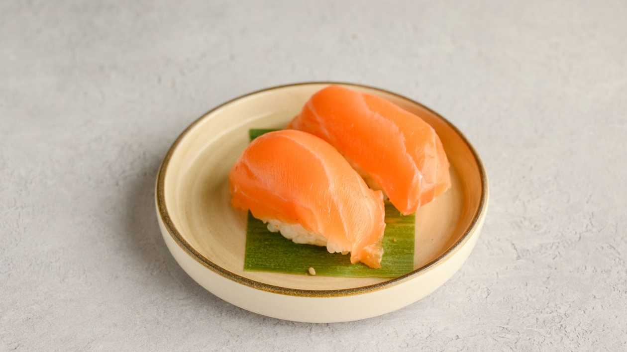 Salmon Nigiri