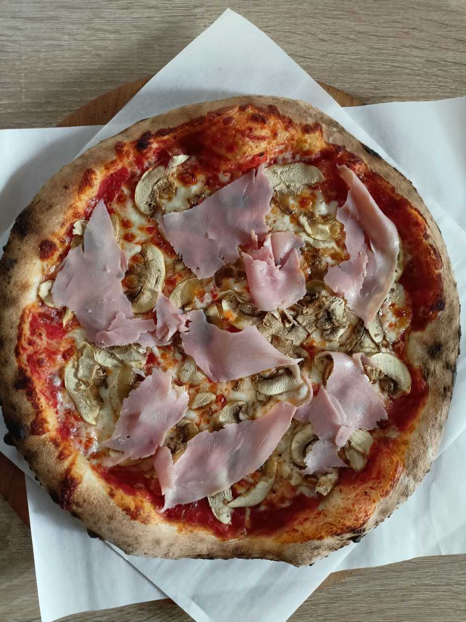 Leaf Pizza