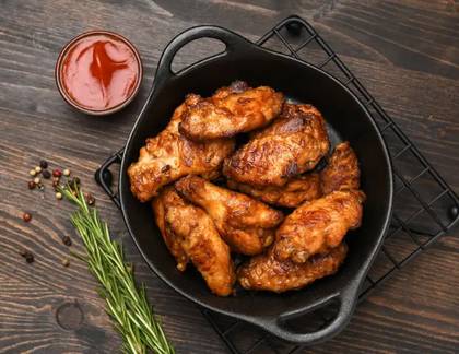 Spicy chicken wings