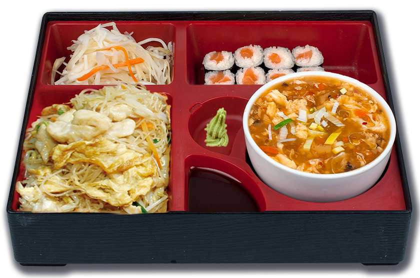 Thai-style fried rice noodles bento