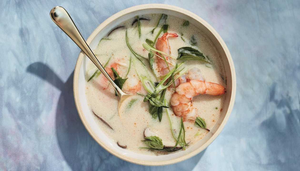 Thai soup with shrimp