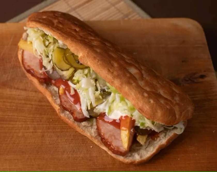 Sandwich cu muschi file afumat