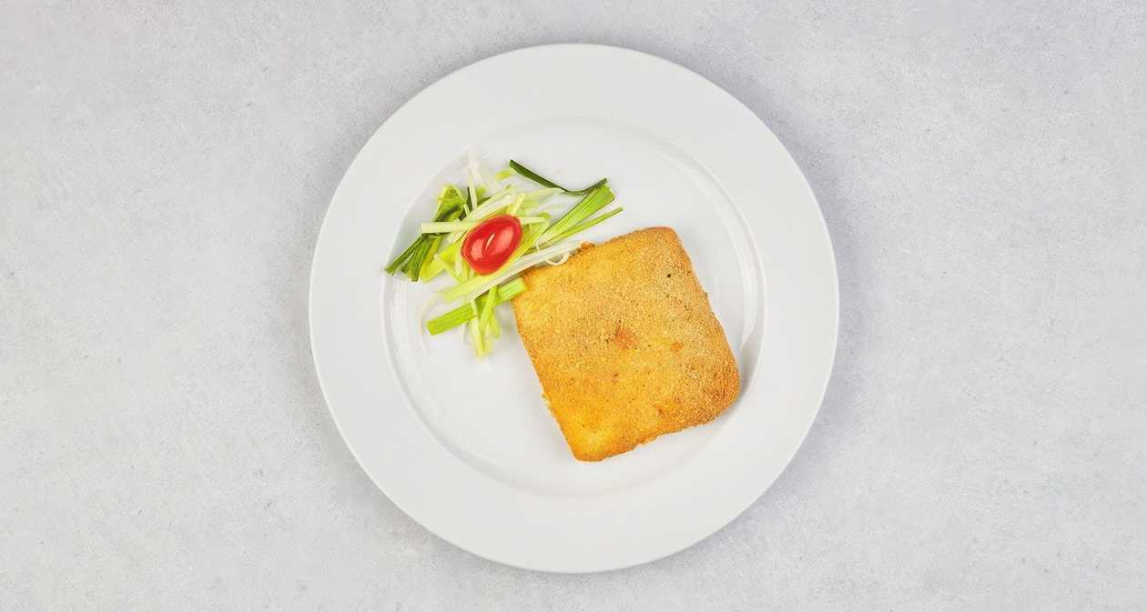 Fried edam cheese, tartar sauce