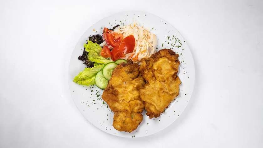 Savoy pork schnitzel, garnish