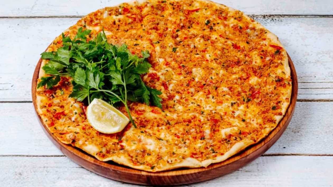 Qarışıq Lahmacun