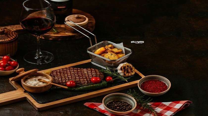 Steak in Mushroom Sauce