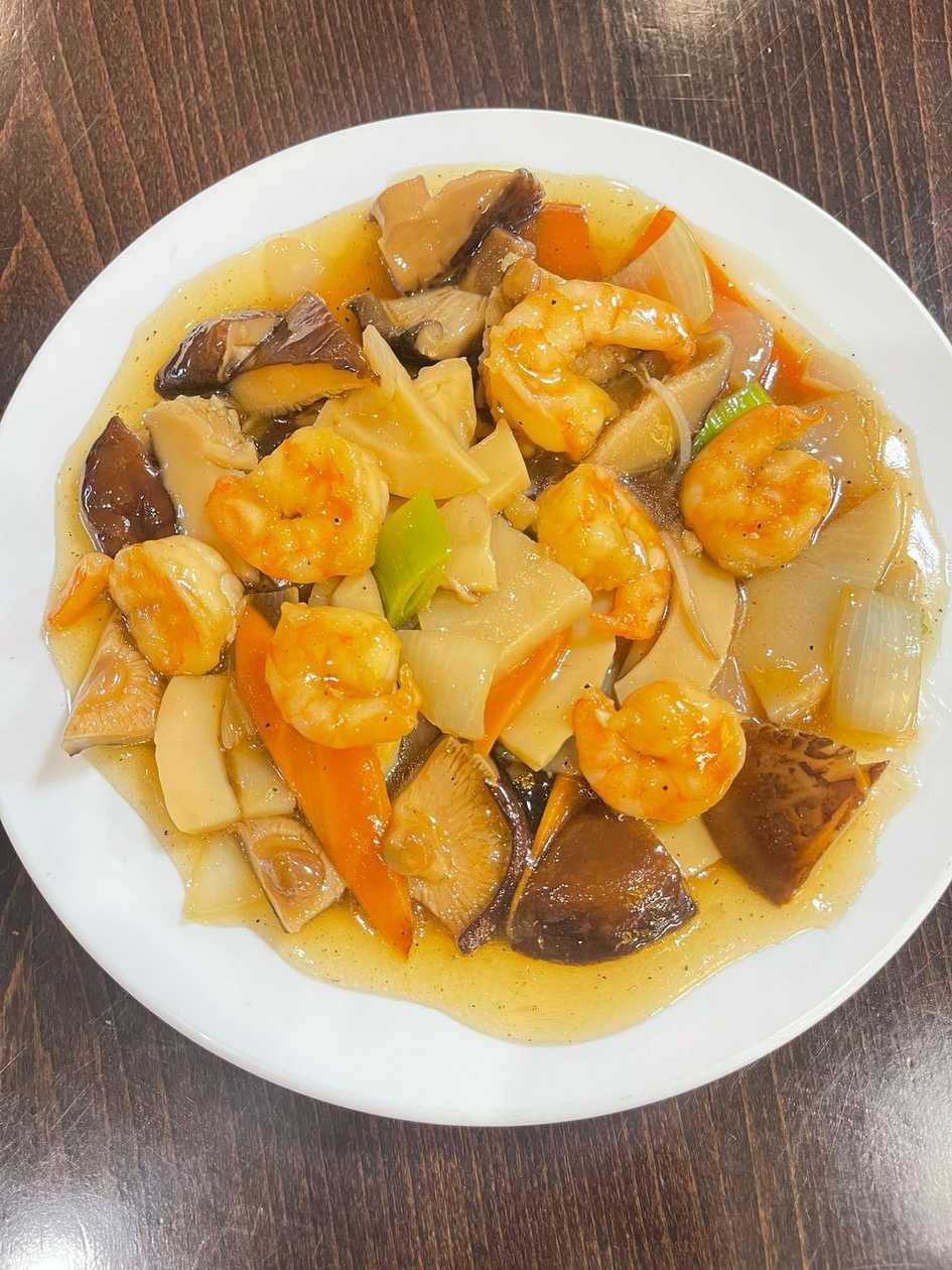 Shrimp with Mushrooms and Bamboo