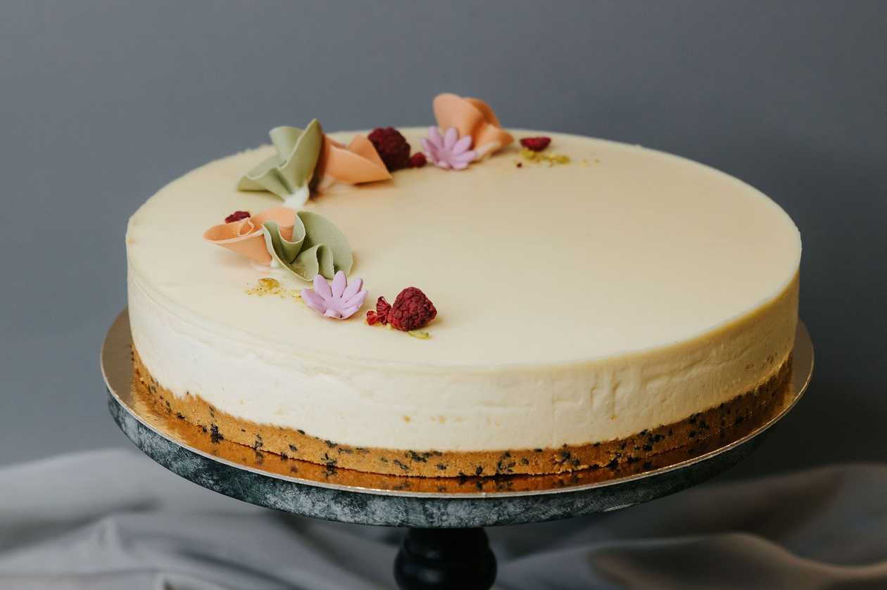 Pistachio-Granadile Curd Cake 1.7 kg