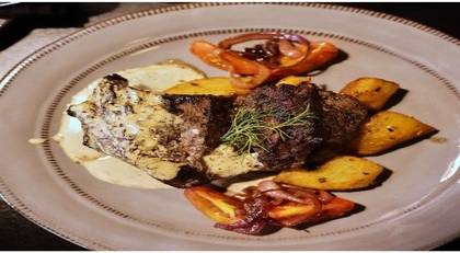Steak Au Poivre
