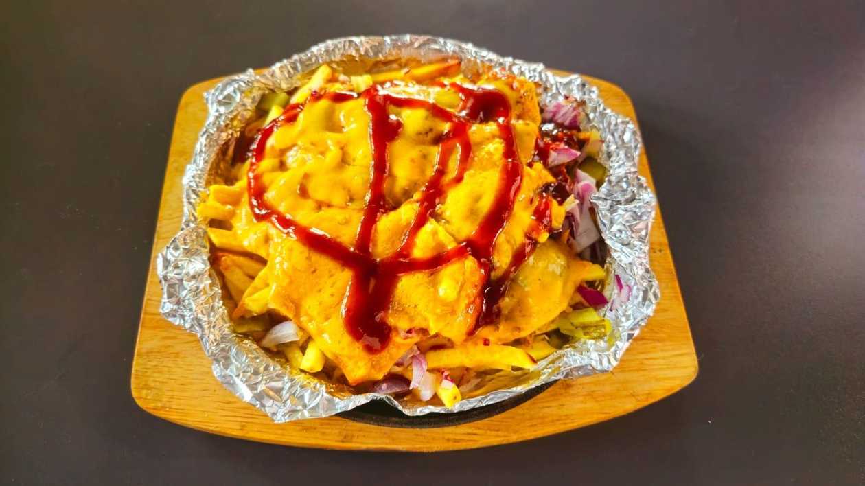 BBQ pulled pork french fries