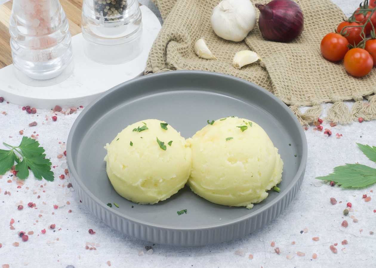 Mashed potatoes with butter