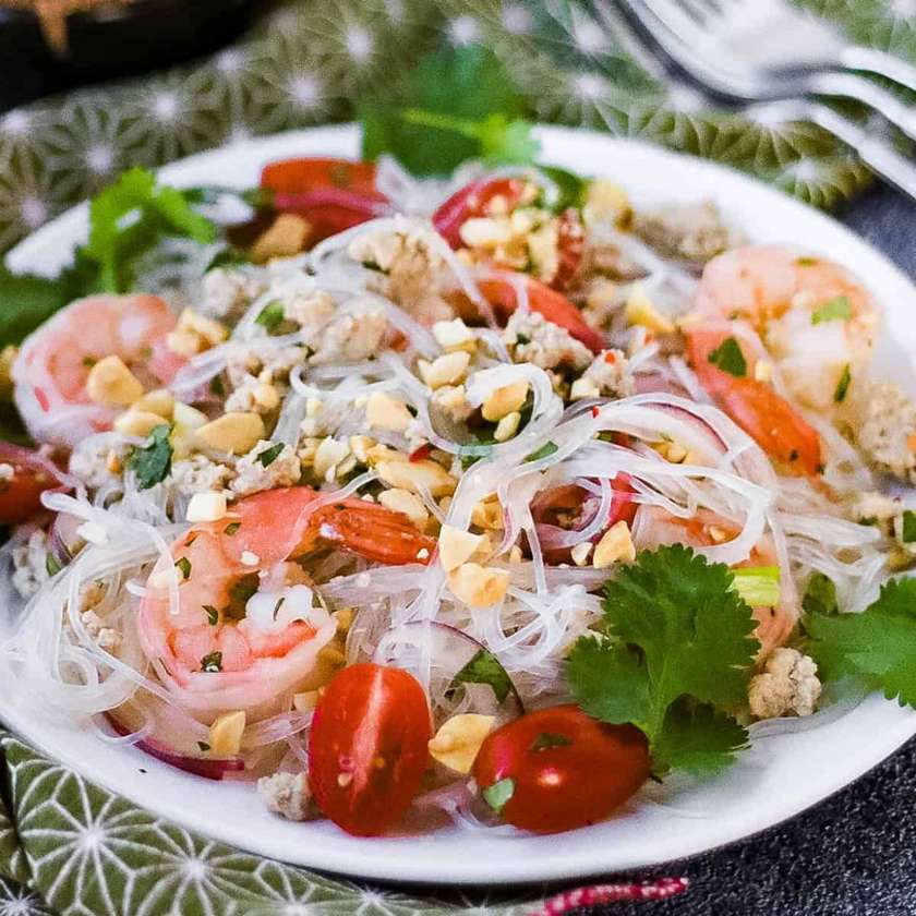 23.Yum woon sen