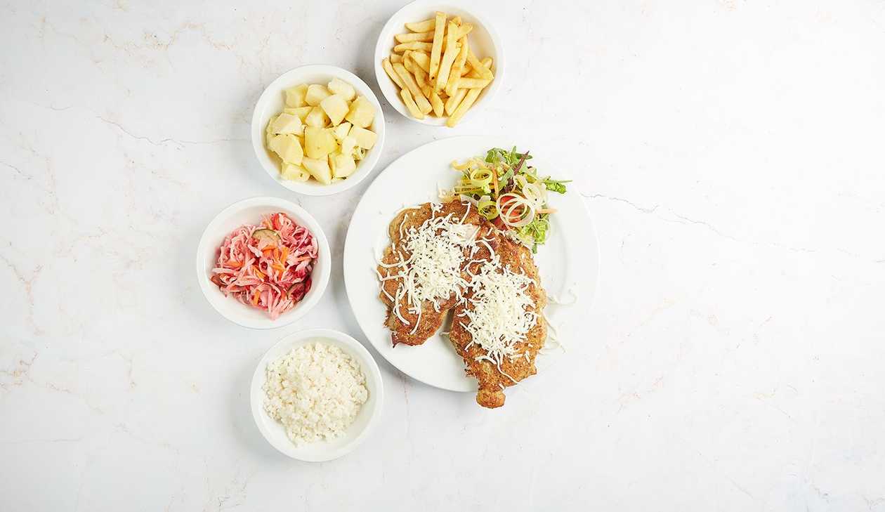 Černohorský rezeň posypaný syrom