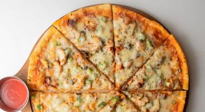 Chicken Tikka Pizza