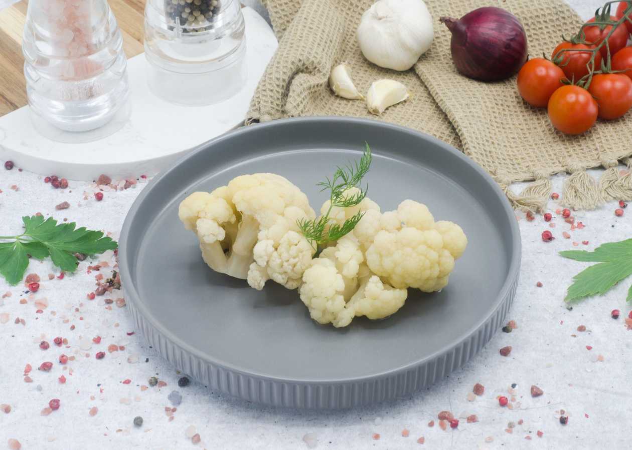 Cauliflower salad