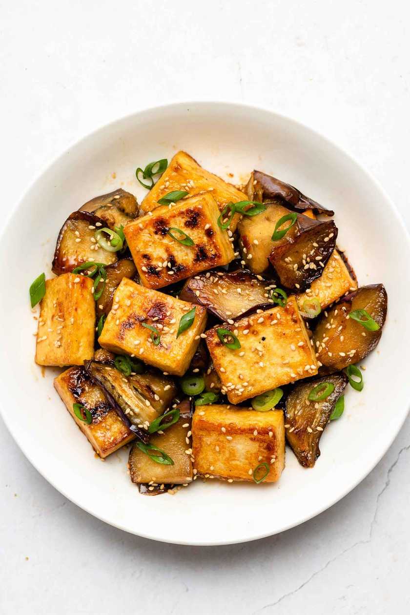 19.Tofu with eggplant
