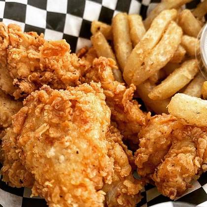 Crispy Chicken with Fries
