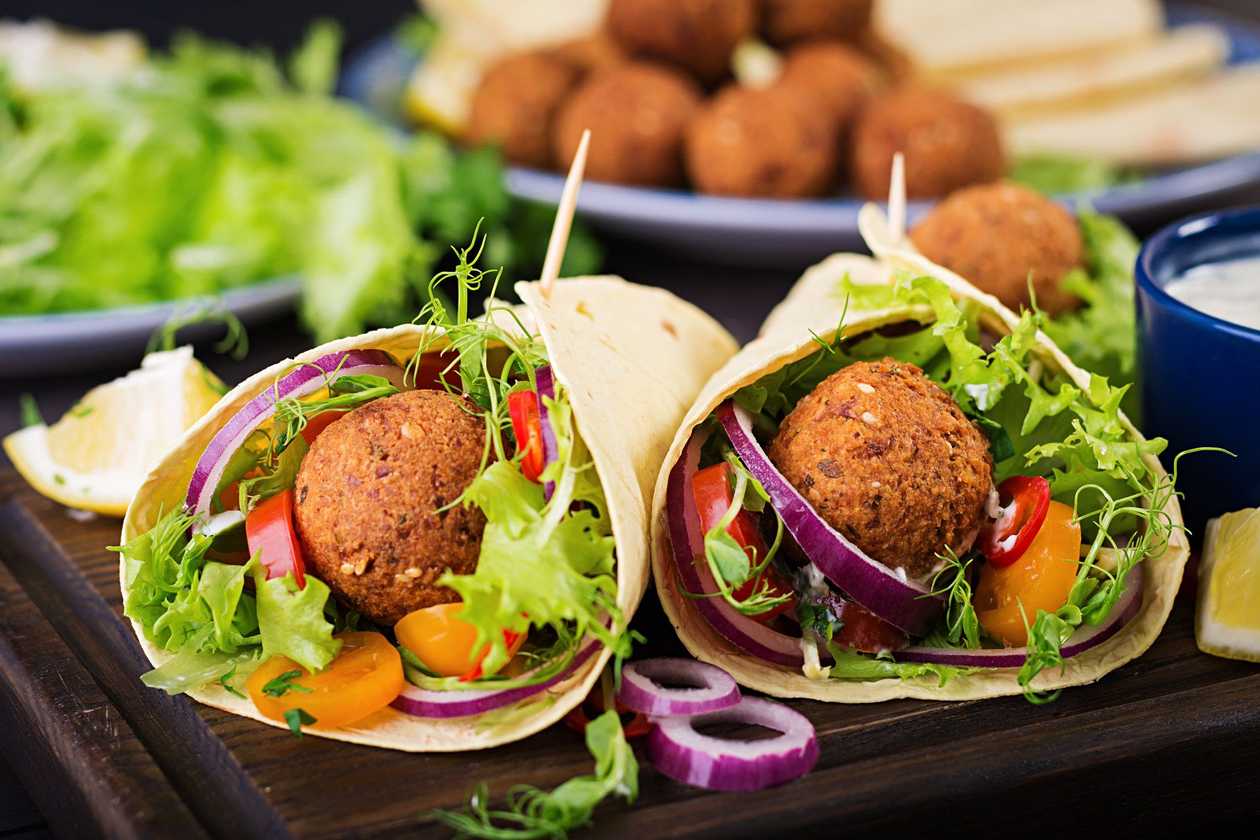 Falafel v palacinke