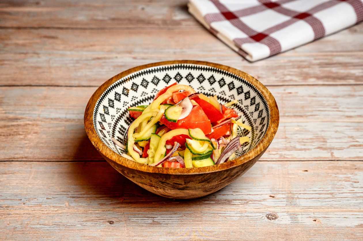 Salată amestecată