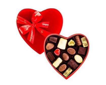 Small Velvet Heart Jewelry Box