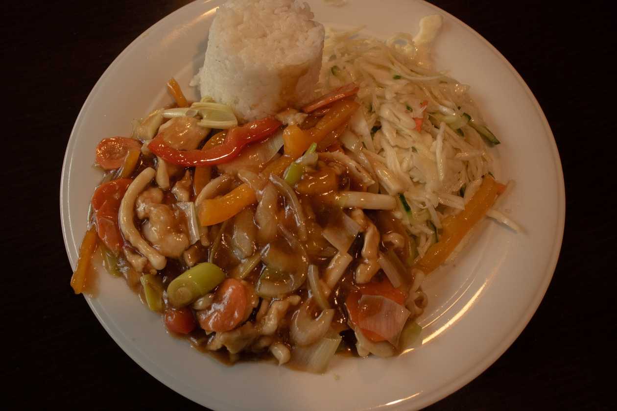 10 Chicken with squid