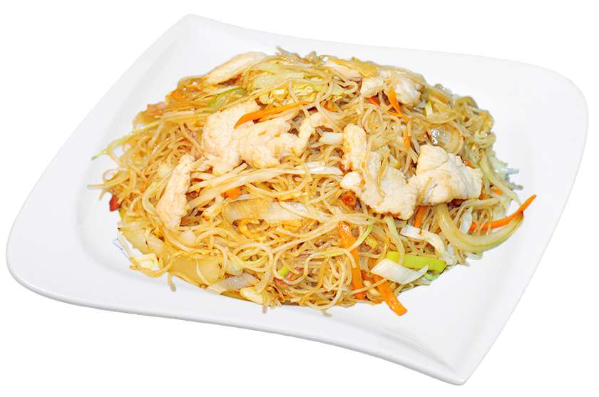 Large fried rice noodles with chicken on curry (大)
