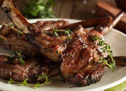 Lamb Chops with Garlic and Herbs