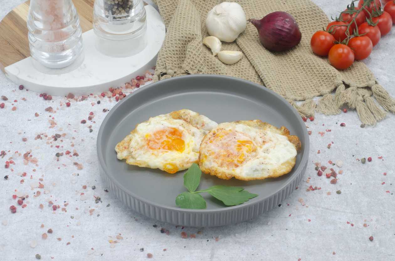 Fried eggs