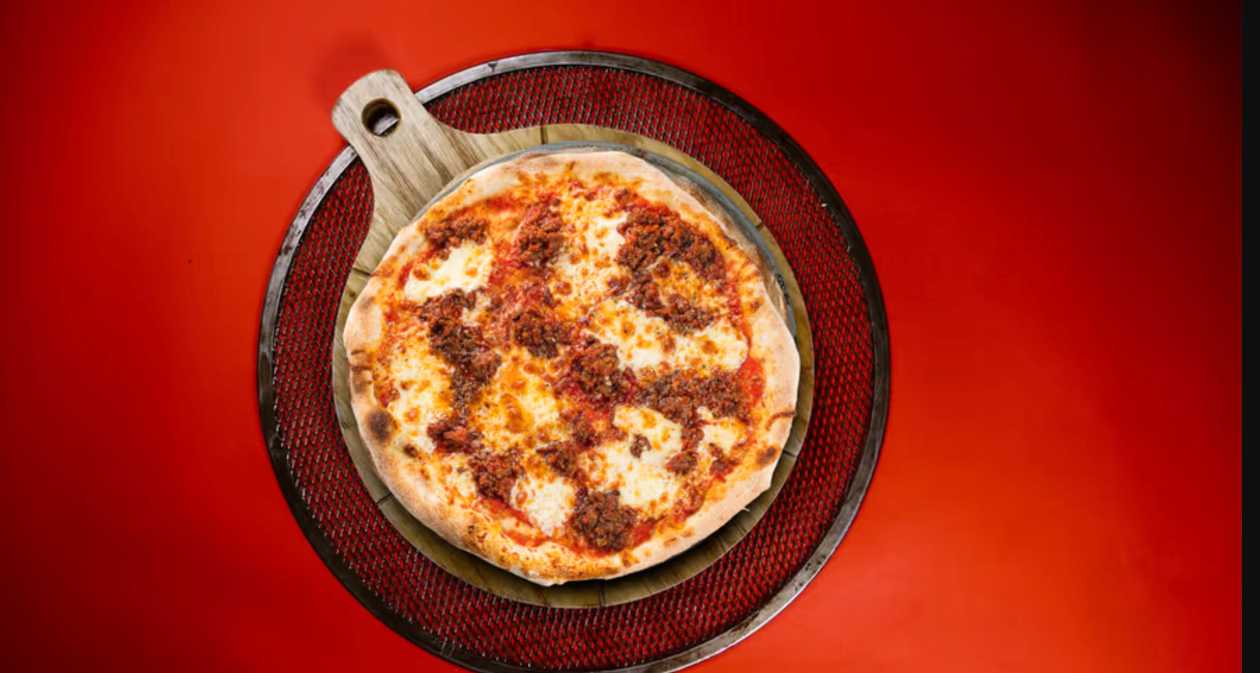 Bolognese Pizza